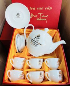Ấm chén in logo tại Hậu Giang